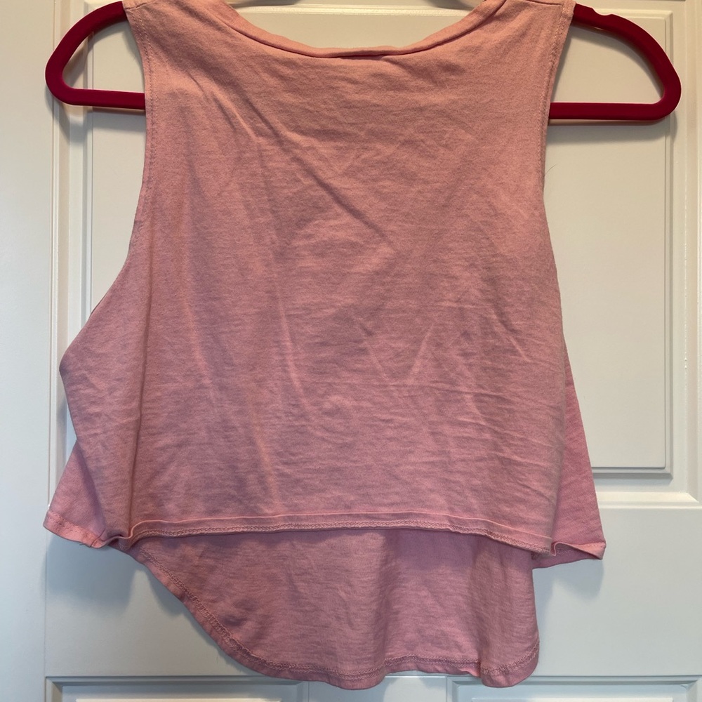 crop top - Picture 2 of 2
